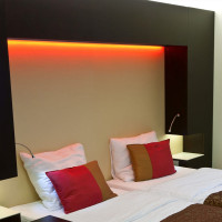 RGB контроллер с сенсорным пультом DC 12-24V 18A